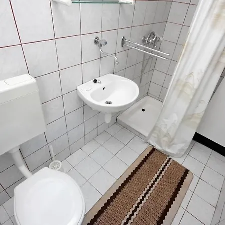 Lejlighed Robinsonstyle *